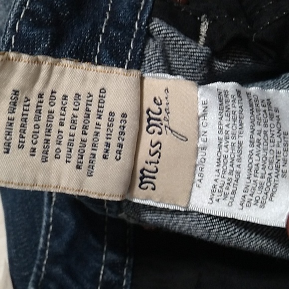 RARE! NWT Miss Me Signature Skinny Sequined Decorated Jeans Sz.31/30 - Picture 16 of 16